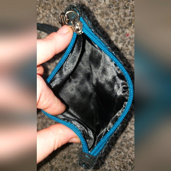 Express, Quilted, Glittery, Blue Wristlet, Travel Bag, Makeup Bag - Picture 4 of 5